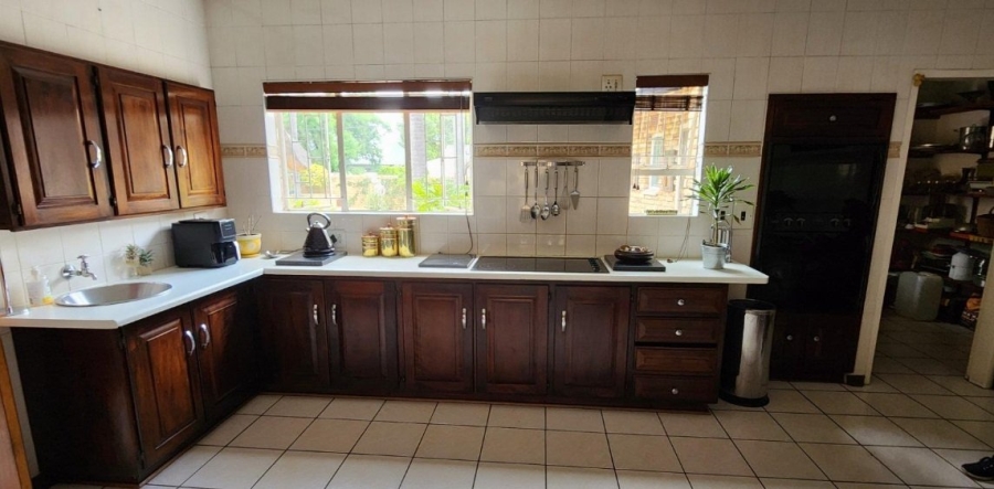 5 Bedroom Property for Sale in Irene Park North West